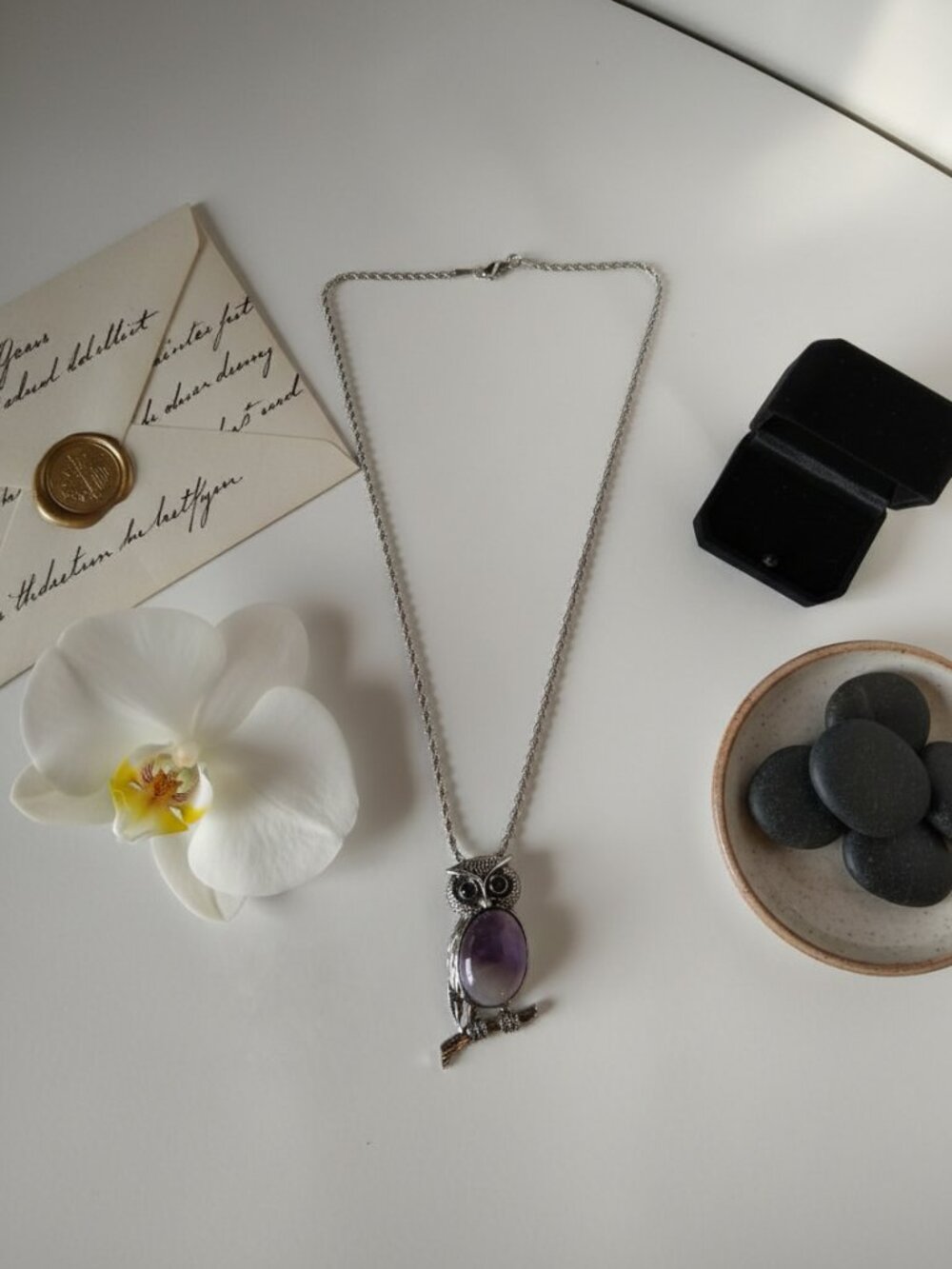 Amethyst Owl Necklace | Crystal Owl Pendant | Owl Jewelry | Spiritual Necklace - Picture 3 of 4